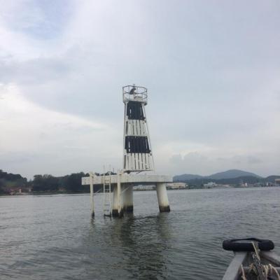 Lumut Front Light Beacon