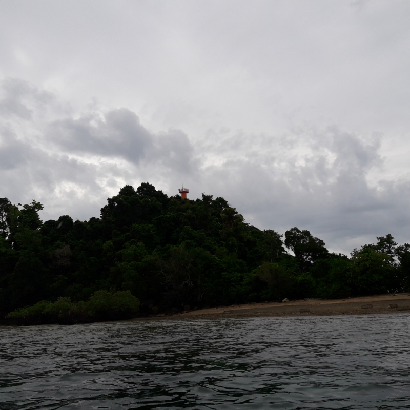 Pulau Kalung Kalungan